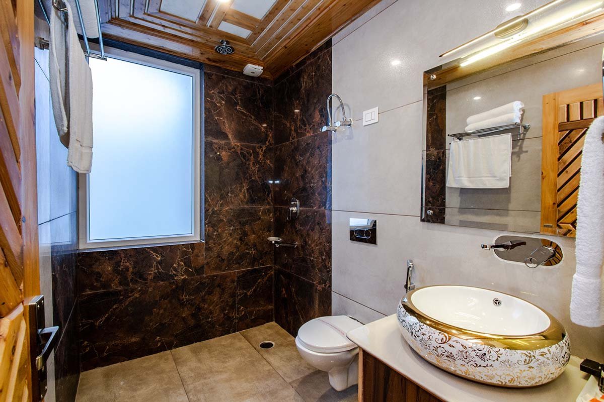 Washrooms Premium