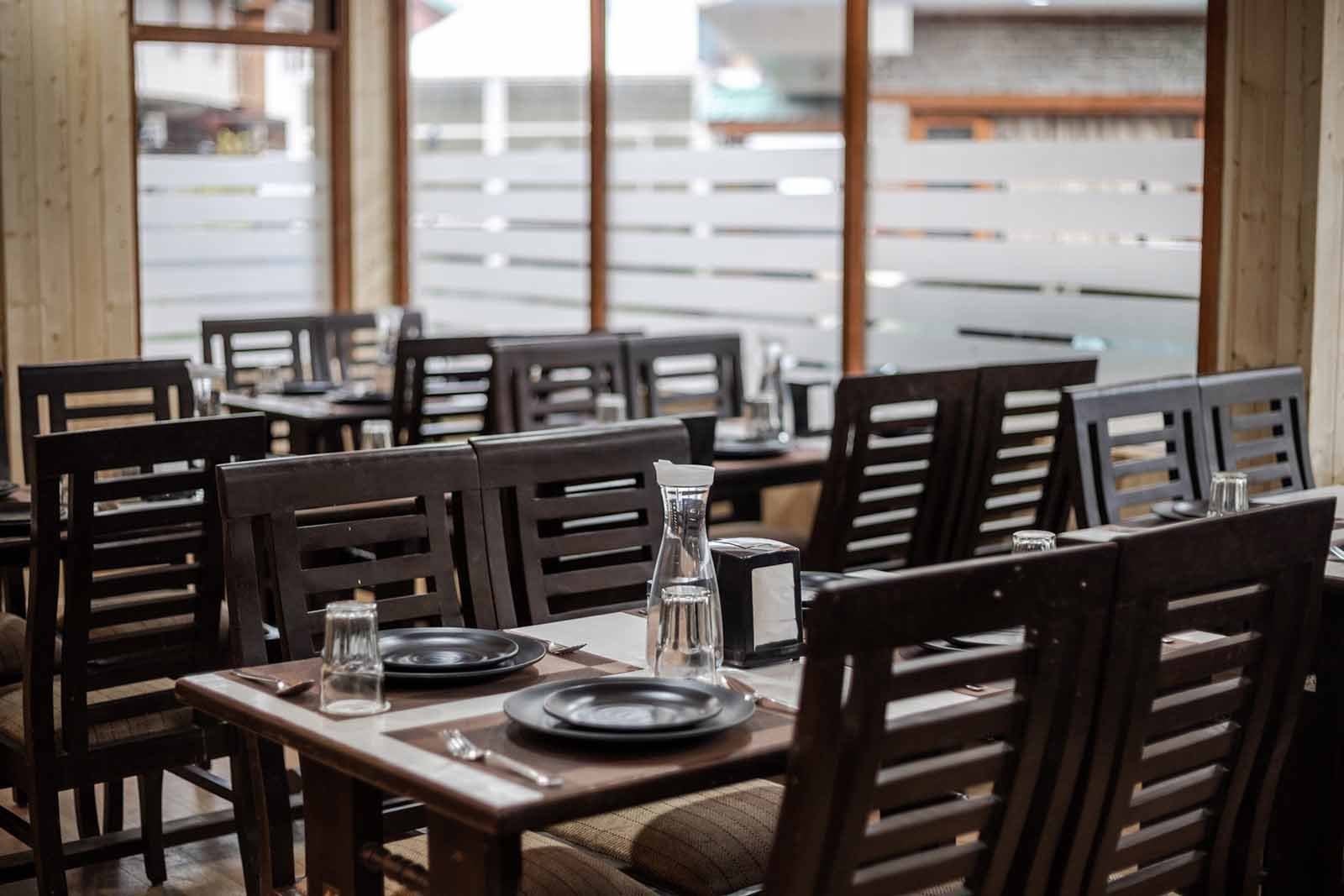 Restaurant 2
