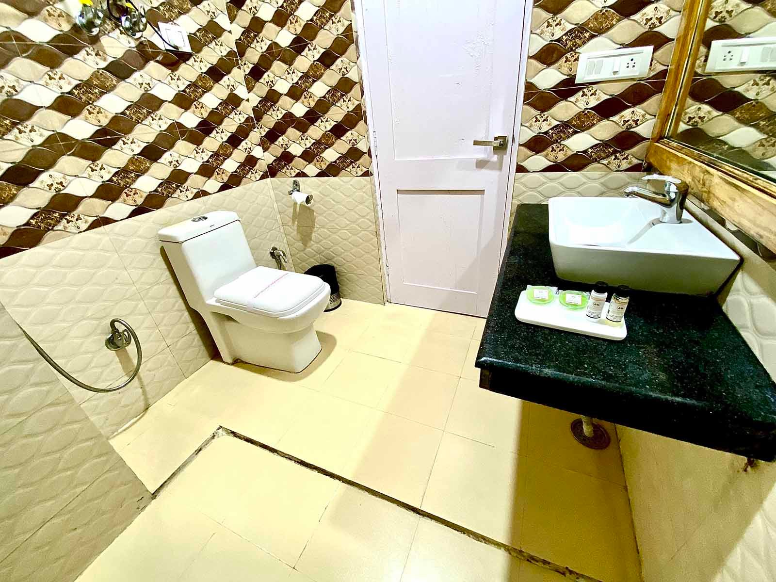Washroom2